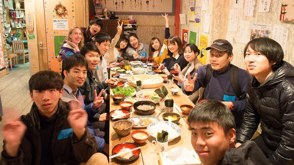 Kamagasaki University Of The Arts Cafe Garden Guest House Aka Cocoroom โอซาก้า ภายนอก รูปภาพ