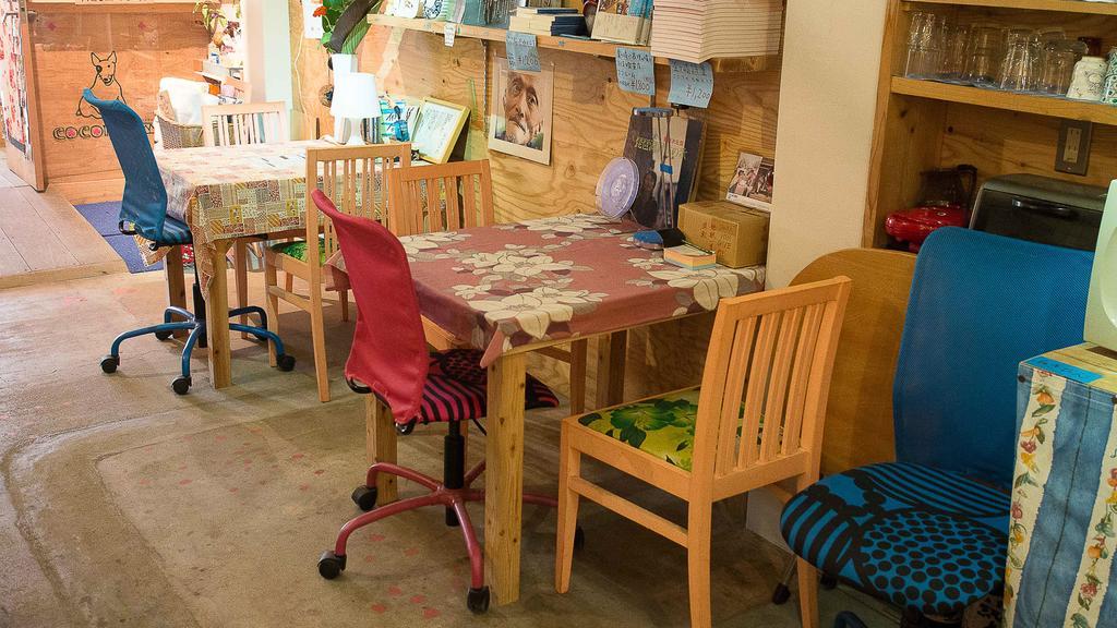 Kamagasaki University Of The Arts Cafe Garden Guest House Aka Cocoroom โอซาก้า ภายนอก รูปภาพ